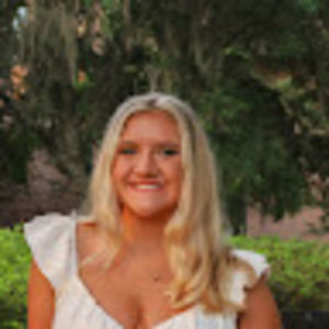 Meet your Posher, Casey